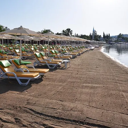 Ξενοδοχείο Regal 2*